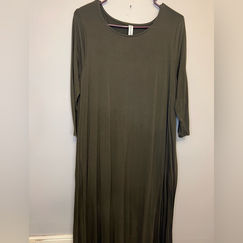Zenana size large dark green midi dress with pockets like new